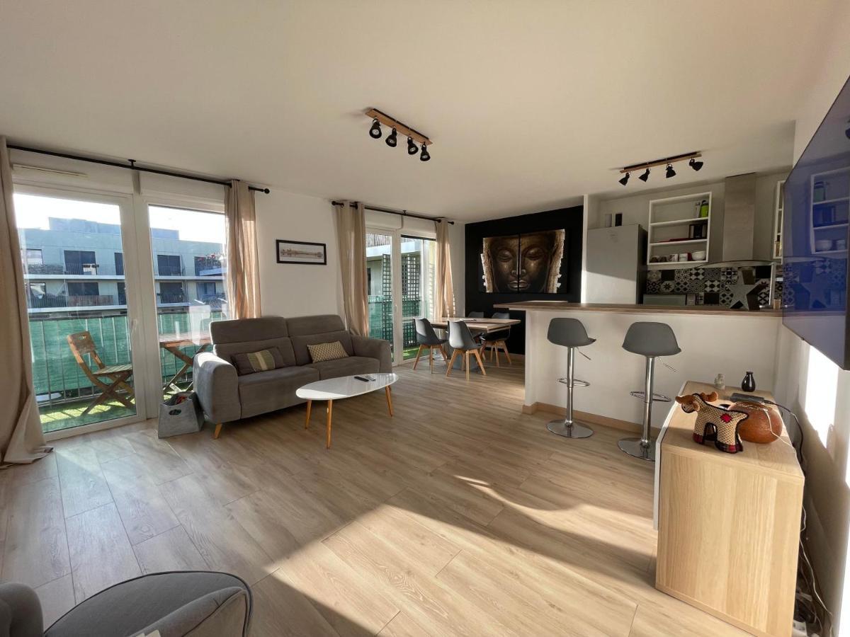 Charmant Logement Avec Jacuzzi Mantes-la-Jolie Exterior foto